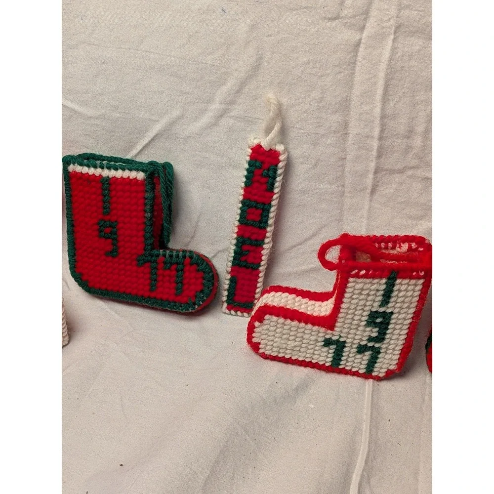 Vintage 1970s Plastic Canvas Christmas Ornaments Lot 7pc Handmade Stockings Noel
